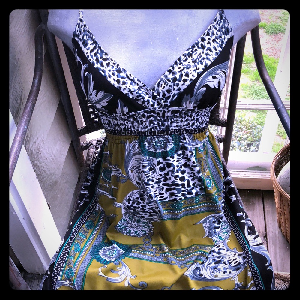 NWOT, Lady's Long Patterned Dress w/Empire Waist - Picture 2 of 7